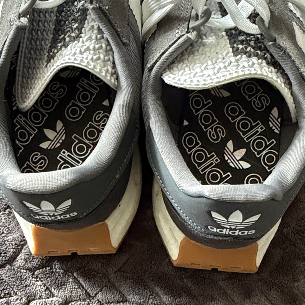 Adidas Men's Sneakers in Gray with White and Orange Accents Size 10.5 - Picture 3 of 6